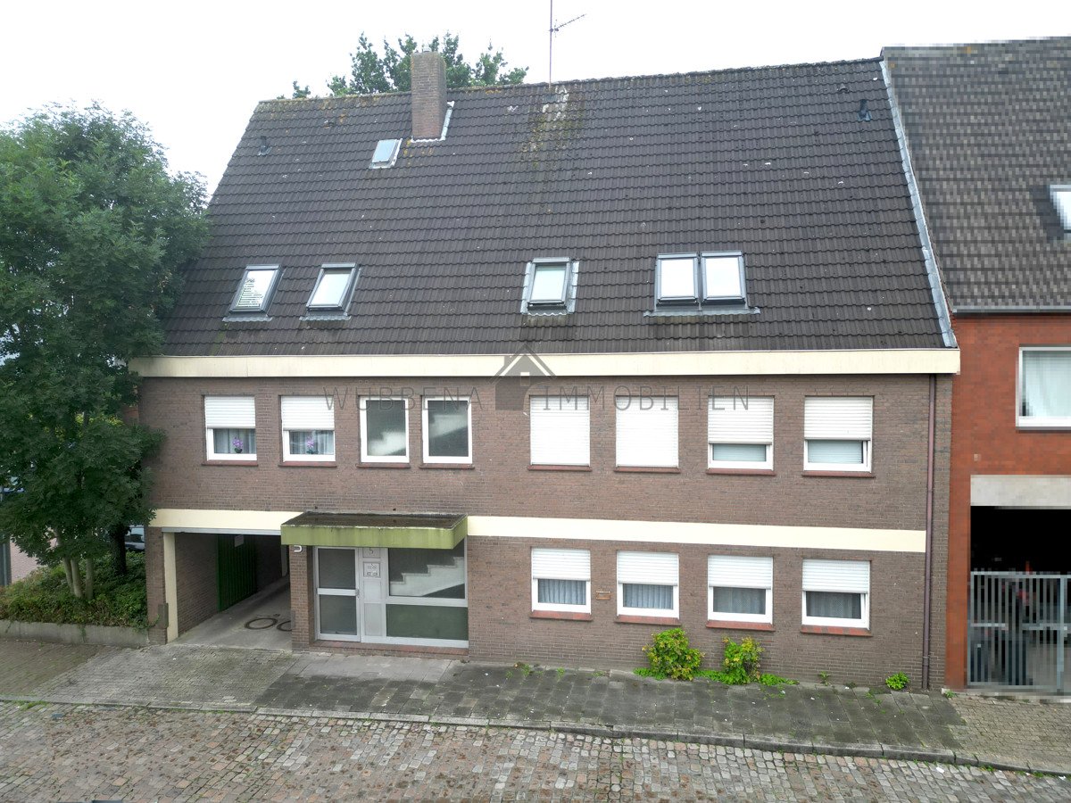 Zentrales Mehrfamilienhaus in Emdens Innenstadt mit fünf Wohnungen und PKW Stellplätzen Zentrales Mehrfamilienhaus in Emdens Innenstadt mit fünf Wohnungen und PKW Stellplätzen