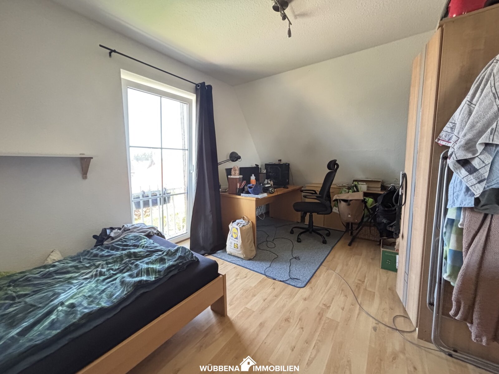 Gemütliches WG-Zimmer in Constantia West – Ideal für Studierende zu vermieten! Gemütliches WG-Zimmer in Constantia West – Ideal für Studierende zu vermieten!