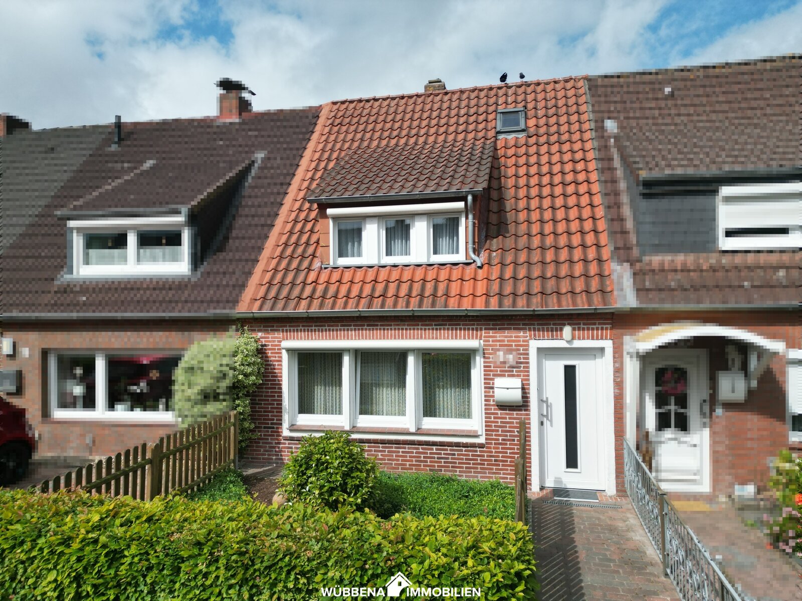 Conrebbersweg! Modernisiertes Reihenmittelhaus mit Wintergarten und Dachterrasse in ruhiger Wohnlage Conrebbersweg! Modernisiertes Reihenmittelhaus mit Wintergarten und Dachterrasse in ruhiger Wohnlage